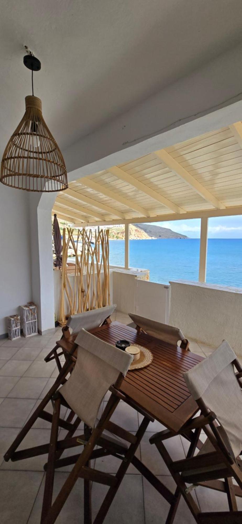 Livadia  Sunrise Apartments מראה חיצוני תמונה